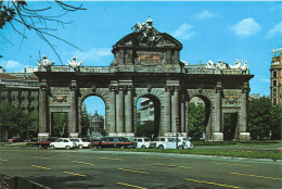 ESPAGNE - Madrid - Vue Sur La Porte De L'Alcala - Voitures - Vue Générale - Carte Postale - Madrid