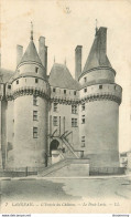 CPA Langeais-L'entrée Du Château-Le Pont Levis-7      L1765 - Langeais