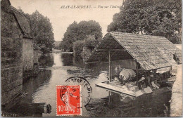 37 - AZAY LE RIDEAU VUE SUR L'INDRE. Le Lavoir - Azay-le-Rideau