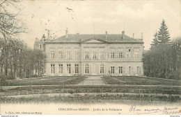 CPA Chalons Sur Marne-Jardin De La Préfecture-Timbre    L1652 - Châlons-sur-Marne