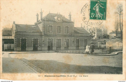 CPA Maisons Laffitte-La Gare-Timbre       L1980 - Maisons-Laffitte