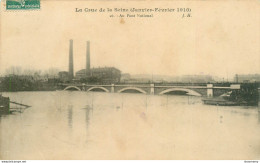 CPA Paris-La Crue De La Seine-Au Pont National-Timbre       L2244 - Paris Flood, 1910