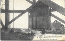 INDUSTRIE - 49 ANGERS - CARRIERES D'ARDOISES Des Fresnayes Et Trélazé - Montée Des Ouvriers D'en Bas, Circulé 1920. - Industrial