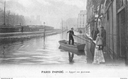 CPA Paris Inondé-Appel Au Passeur     L1701 - Alluvioni Del 1910