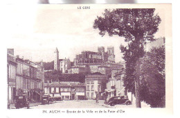 32 - AUCH - ENTRÉE De La VILLE - ANIMÉE - AUTOMOBILE - - Auch