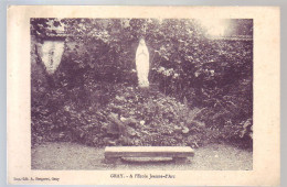 70 - GRAY - STATUE à L'ÉCOLE JEANNE D'ARC - - Gray