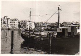 Photographie Photo Vintage Snapshot St Jean De Luz Port - Plaatsen