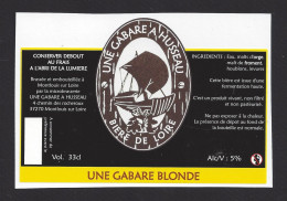 Etiquette De Bière Blonde  -   Brasserie Une Gabare à Husseau  à  Montlouis Sur Loire (37) - Cerveza