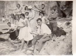 Photographie Photo Vintage Snapshot Tréport Laugh Rire Drôle Danse Dancing  - Persone Anonimi