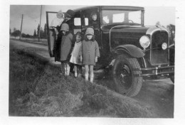 Photographie Photo Vintage Snapshot Voiture Car Auto Automobile Mont St Michel - Automobiles