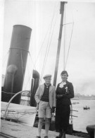 Photographie Photo Vintage Snapshot Port Bateau Ship Boat Voilier  - Boten