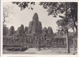 Photo De Particulier INDOCHINE  CAMBODGE  ANGKOR THOM  Art Khmer Temple Vestiges A Identifier    Réf 30326 - Azië