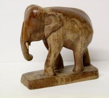 Art-antiquité_sculpture En Bois_Statuette D'éléphant Asiatique - Legni