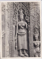 Photo De Particulier  INDOCHINE  CAMBODGE  ANGKOR THOM  Art Khmer Temple Statue A Situer & Identifier Réf 30337 - Azië