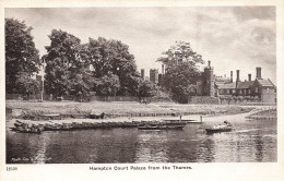 ROYAUME-UNI - Angleterre - London - Hampton Court Palace From The Thames - Carte Postale Ancienne - Hampton Court