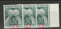 EVOLUTION De La  RARE VARIETE Constante CADRE BRISE Avant  Le T Du N°93 Neufs** - 1960-.... Mint/hinged