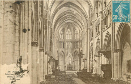 58 - NEVERS - INTERIEUR DE LA CATHEDRALE ST CYR - LE CHOEUR - Artaud Et Nozais - Imp. édit. Nantes - 49 - Nevers