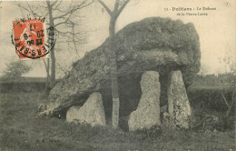 86 - POITIERS - LE DOLMEN DE LA PIERRE LEVEE - E.M. éditeur Imprimerie Armoricaine Nantes - 12 - Poitiers