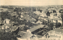 86 - POITIERS - VUE PANORAMIQUE VERS LE PONT NEUF - LL - 154 - Poitiers