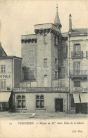 24 - PERIGUEUX - MAISON DU XVème SIECLE PLACE DE LA MAIRIE - ND Phot. - 14 - Périgueux