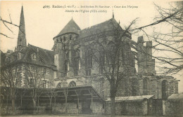 35 - REDON - INSTITUTION SAINT SAUVEUR - COUR DES MOYENS - ABSIDE DE L'EGLISE (XIIIe SIECLE) - 4695 - Redon