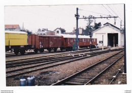 PHOTO Originale TRAINS Wagon Train Parc Service SNCF VB 1 ESV Equipe Spéciale Voie Bouteilles Gaz Réchauffage Aiguilles - Treni