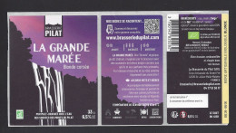 Etiquette De Bière Blonde Corsée  -  La Grande Marée   -  Brasserie Du Pilat  è  Saint Julien Molin Molette  (42) - Beer