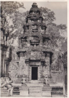 Photo De Particulier  INDOCHINE  CAMBODGE  ANGKOR THOM  Art Khmer Temple Statues A Situer & Identifier Réf 30347 - Asia