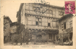 01 - PEROUGES - HOSTELLERIE - Pérouges