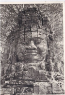 Photo De Particulier  INDOCHINE  CAMBODGE  ANGKOR THOM  Art Khmer Statue Monumental  A Situer & Identifier Réf 30251 - Asia