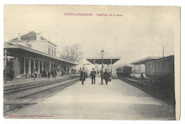 CPA 51 VITRY-LE-FRANCOIS Intérieur De La Gare - Vitry-le-François