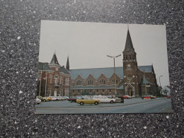 HEUSDEN-ZOLDER: St. Willibrorduskerk En -plein - Heusden-Zolder