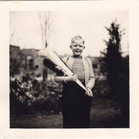 2 Alte Fotos Vintage.  Kinder Junge Einschulung .um 1950.. (  B11  ) - Persone Anonimi