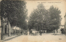 03 GANNAT AVENUE DE LA REPUBLIQUE ANIMEE ATTELAGE DE BOEUFS - Autres & Non Classés