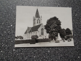 NIEUWKERKE - IEPER: Kerk En Monument Der Gesneuvelden - Ieper