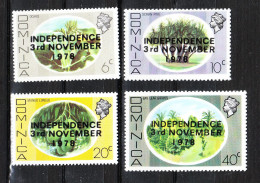 Dominica  - 1978. I 4 Francobolli " Alberi " Della Serie. The 4 "Trees" Stamps From The Series. MNH - Vegetazione