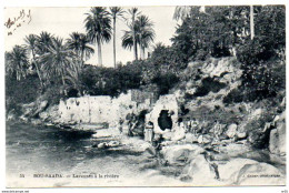 BOU SAADA - Laveuses A La Rivière - ALGERIE ( Afrique ) - Scenes