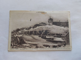 L AUVERGNE  SOMMET DU PUY DE DOME  LES RUINES DU TEMPLE DE MERCURE SOUS LA NEIGE - Auvergne