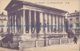 R013031 Nimes. La Maison Carree. A. R. No 15 - Monde