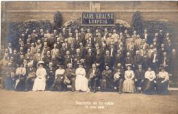Très Rare Carte Photo D'hommes Et De Femmes élégant Avec Les Propriètaire De L'usine KARL KRAUSE A Leipzig En 1908 - Personnes Identifiées