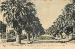 83 - HYERES LES PALMIERS - AVENUE GAMBETTA PRISE DU TERRAIN DU GROS PIN - E.L.D. - 680 - Hyeres