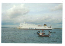 POSTCARD   SHIPPING  FERRY   STENNA  SELINK  STENNA  TRAVELLER  PUBL BY RAMSEY POSTCARDS - Traghetti