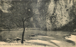 84 - FONTAINE DE VAUCLUSE - LA SOURCE HAUTE - Otros & Sin Clasificación