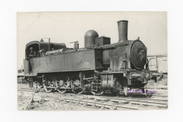 Photo Locomotive Est De Lyon 21 Rhône 69 France Train Gare Chemin Chemins Fer Motrice Vapeur Secondaire 040T Couillet - Eisenbahnen