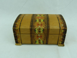 Beautiful Vintage Wooden Trinket Box #2355 - Scatole/Bauli