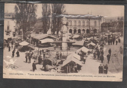 25 - BESANCON - Place De La Révolution (anciennement Place Labourée), Un Jour De Marché - Besancon