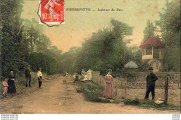 D93  PIERREFITTE  Intérieur Du Parc  ........  Carte Toilée - Pierrefitte Sur Seine