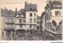 AGCP4-56-0325 - VANNES - La Place Du Poids Public - Vannes
