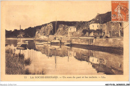 AGCP3-56-0191 - LA ROCHE BERNARD - Un Coin Du Port Et Les Rochers - La Roche-Bernard