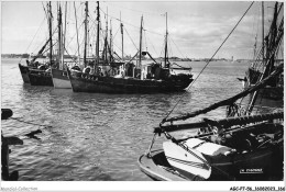 AGCP7-56-0622 - PORT-LOUIS - Le Port De Peche - Vue Sur La Rade De Lorient - Port Louis